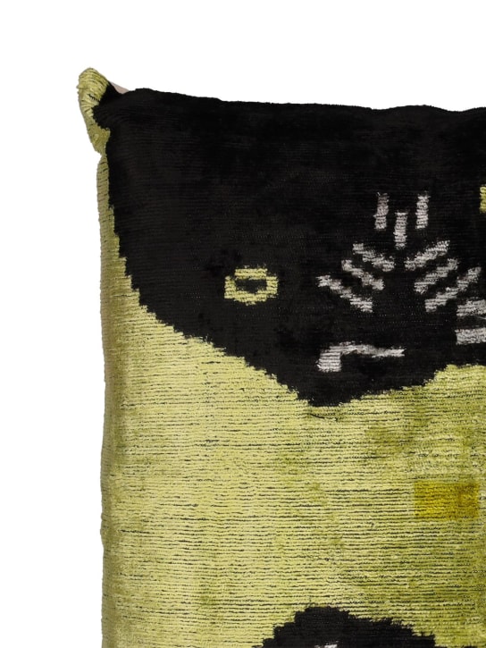 Les Ottomans: Cotton velvet cushion - Green/Black - ecraft_1 | Luisa Via Roma