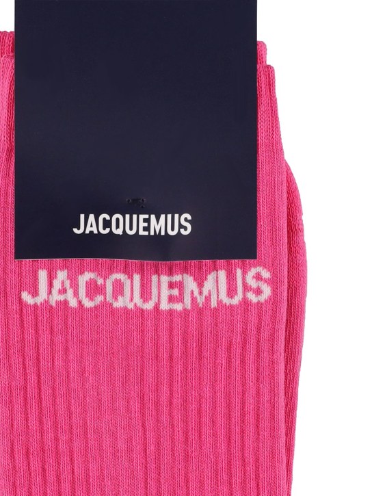 Jacquemus: Les Chaussettes logo knit socks - Dark Pink - women_1 | Luisa Via Roma