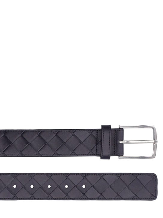 Bottega Veneta: Intrecciato leather belt - Space - men_1 | Luisa Via Roma