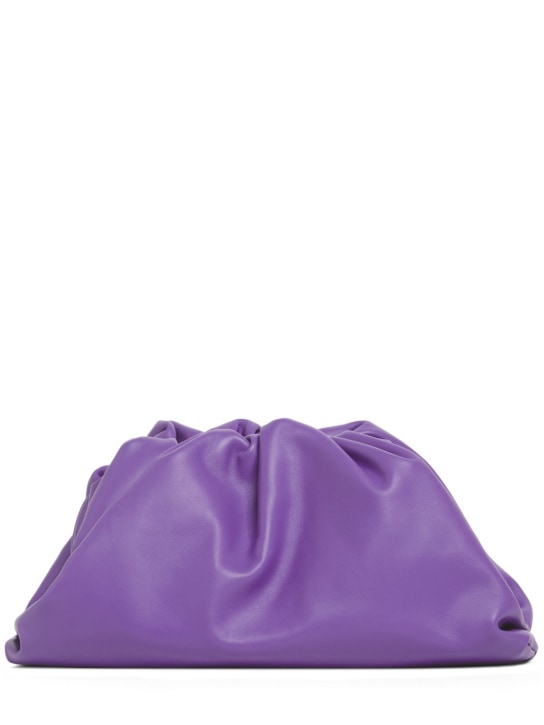 Bottega Veneta: Teen Blois leather clutch - Purple - women_0 | Luisa Via Roma