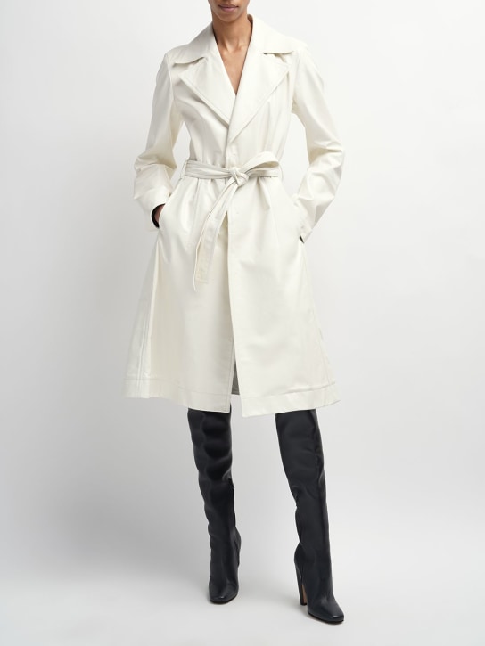 Bottega Veneta: Leather trench coat - White - women_1 | Luisa Via Roma