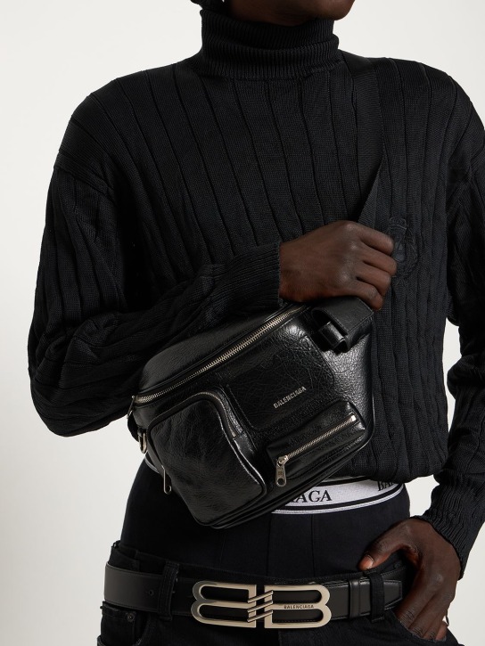 Balenciaga: Superbusy leather belt bag - Black - men_1 | Luisa Via Roma