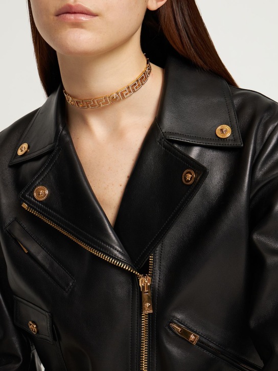 Versace: Halsband mit Kristallen „Greek & Medusa“ - Gold/Kristall - women_1 | Luisa Via Roma