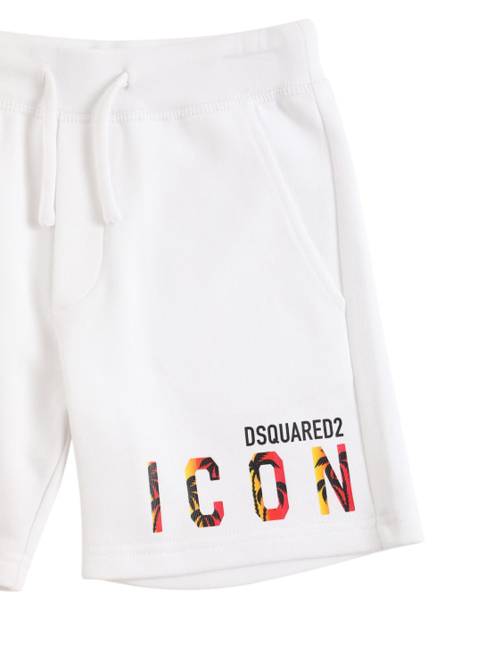 Dsquared2: Icon logo print cotton sweat shorts - White - kids-boys_1 | Luisa Via Roma