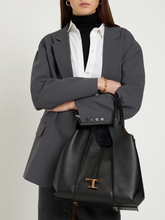 Tod's: Sac cabas moyen en cuir Shopping T - Noir - women_1 | Luisa Via Roma