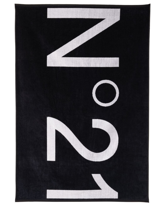 N°21: Logo print cotton terry beach towel - Black - kids-boys_0 | Luisa Via Roma