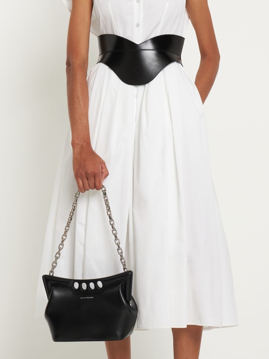 Alexander McQueen: Small Peak leather top handle bag - Black - women_1 | Luisa Via Roma