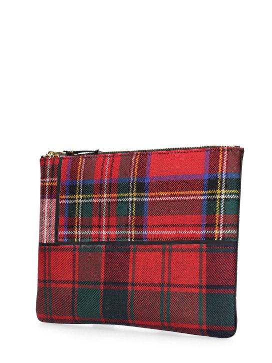 Comme des Garçons Wallet: Tartan patchwork zipped pouch - Red - women_1 | Luisa Via Roma