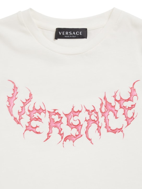 Versace: T-shirt in jersey di cotone con logo - Bianco - kids-boys_1 | Luisa Via Roma