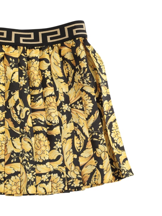 Versace: Barocco print pleated twill skirt - Black/Gold - kids-girls_1 | Luisa Via Roma