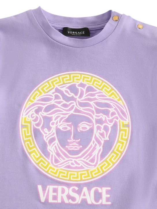 Versace: T-shirt en jersey de coton imprimé Medusa - Violet - kids-girls_1 | Luisa Via Roma