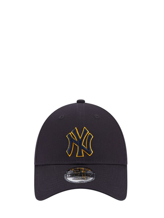New Era: Cappello Team Outline 9Forty New York Yankees - Blu/Arancione - women_0 | Luisa Via Roma