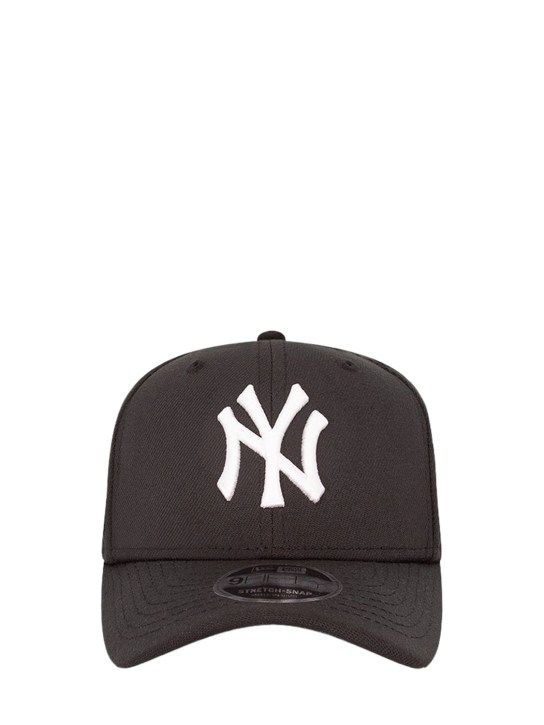 New Era: 9FIFTY stretch snap Yankees hat - Black - women_0 | Luisa Via Roma