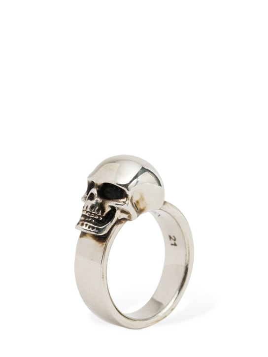 Alexander McQueen: The Side Skull brass ring - Silver - men_0 | Luisa Via Roma