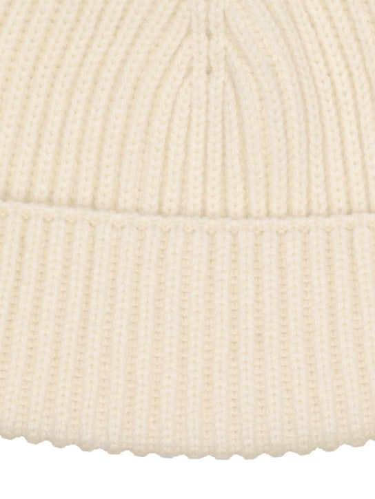 Annagreta: Vanina ribbed cashmere hat - White Undyed - men_1 | Luisa Via Roma