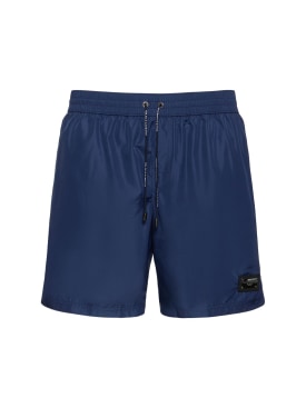 Dolce&Gabbana: Shorts mare con placchetta logo - Blu Navy - men_0 | Luisa Via Roma