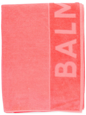 Balmain: Logo cotton terry beach towel - Coral - kids-girls_0 | Luisa Via Roma