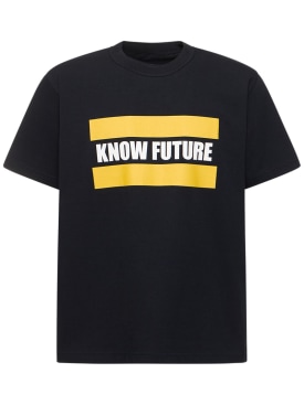 Sacai: Bedrucktes T-Shirt „Know Future“ - Dunkelblau - men_0 | Luisa Via Roma