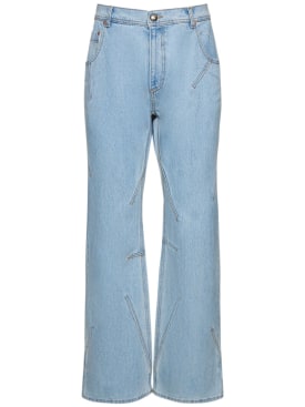 Andersson Bell: Jeans Tripot in cotone spalmato - Celeste - men_0 | Luisa Via Roma