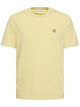 Maison Kitsuné: Fox head patch regular t-shirt - Chalk Yellow - men_0 | Luisa Via Roma