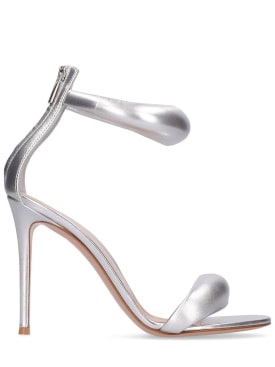 Gianvito Rossi: 105毫米Bijoux金属色皮革凉鞋 - 银色 - women_0 | Luisa Via Roma