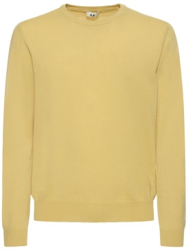 Annagreta: Lorenzo cashmere crewneck sweater - Yellow - men_0 | Luisa Via Roma