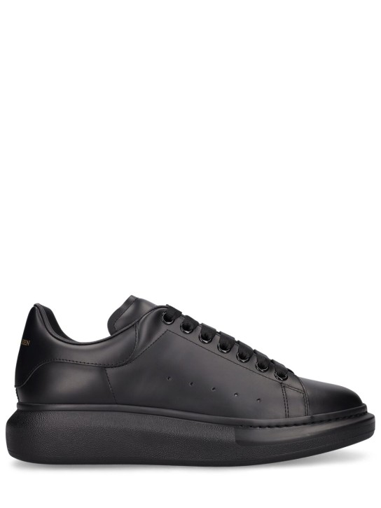 Alexander McQueen: Sneakers Oversized de piel 45mm - Negro - men_0 | Luisa Via Roma