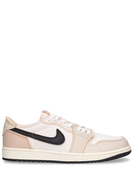 Nike: Sneakers Air Jordan 1 Retro Low OG - White/Coconut - women_0 | Luisa Via Roma