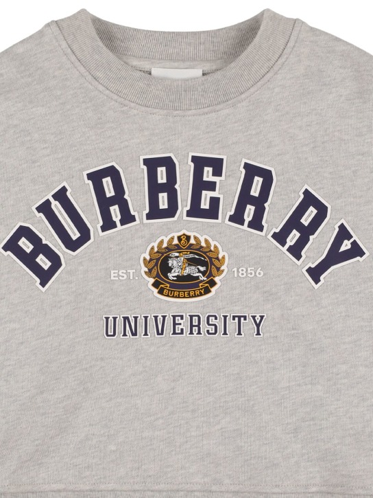 Burberry: Sweatshirt aus Baumwolle mit Logodruck - Grau - kids-girls_1 | Luisa Via Roma