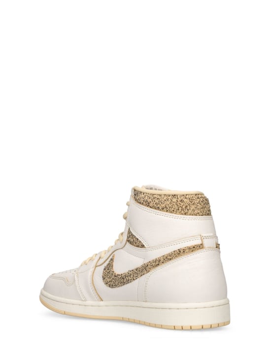 Nike: Sneakers "Air Jordan 1 Retro High OG“ - men_2 | Luisa Via Roma