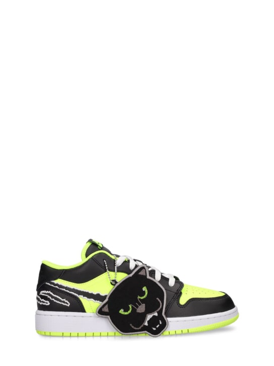 Nike: Sneakers Air Jordan 1 Low SE - Nero/Bianco - kids-boys_0 | Luisa Via Roma