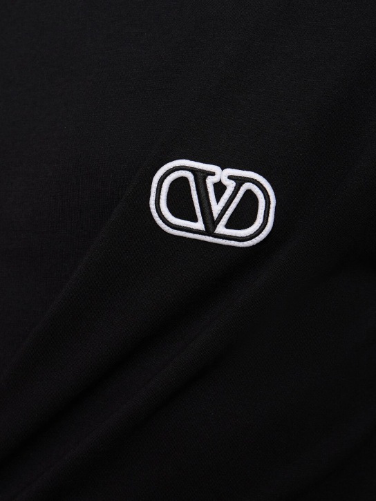 Valentino: T-Shirt aus Baumwolle mit Logo - Schwarz - men_3 | Luisa Via Roma