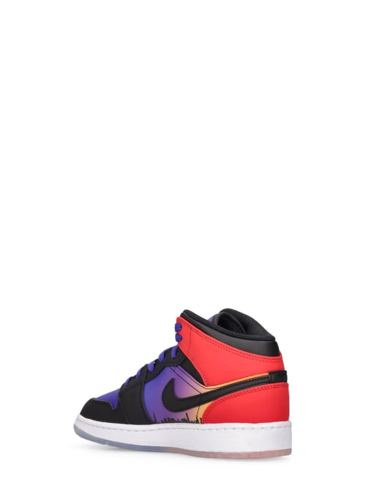 Nike: Sneakers "Air Jordan 1 Mid" - Concord/Black - kids-boys_1 | Luisa Via Roma
