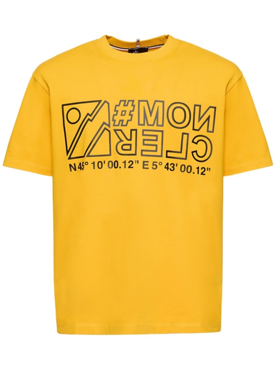 Moncler Grenoble: Logo印花厚重棉质平纹针织T恤 - 黄色 - men_0 | Luisa Via Roma