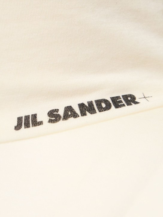 Jil Sander: 울 저지 터틀 네크 티셔츠 - Porcelain - men_1 | Luisa Via Roma