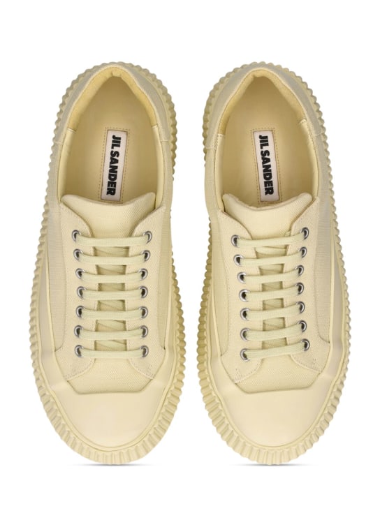 Jil Sander: キャンバススニーカー 40mm - イエロー - women_5 | Luisa Via Roma
