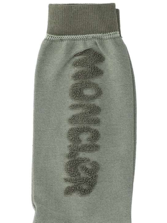 Moncler Genius: Chaussettes en coton Moncler X Salehe Bembury - Medium Green - men_1 | Luisa Via Roma