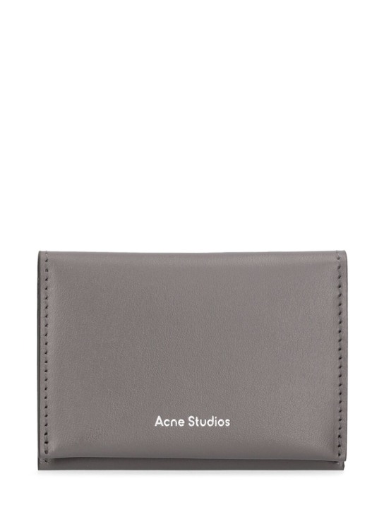 Acne Studios: Flap leather card holder - Koyu Gri - men_0 | Luisa Via Roma