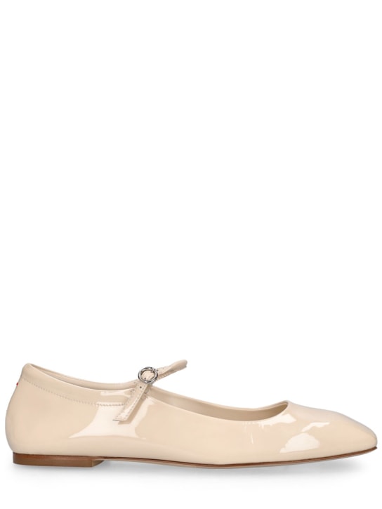 Aeyde: Zapatos planos de charol 10mm - Creamy - women_0 | Luisa Via Roma