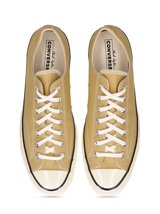 Converse: Chuck 70 Low sneakers - Beige - women_5 | Luisa Via Roma