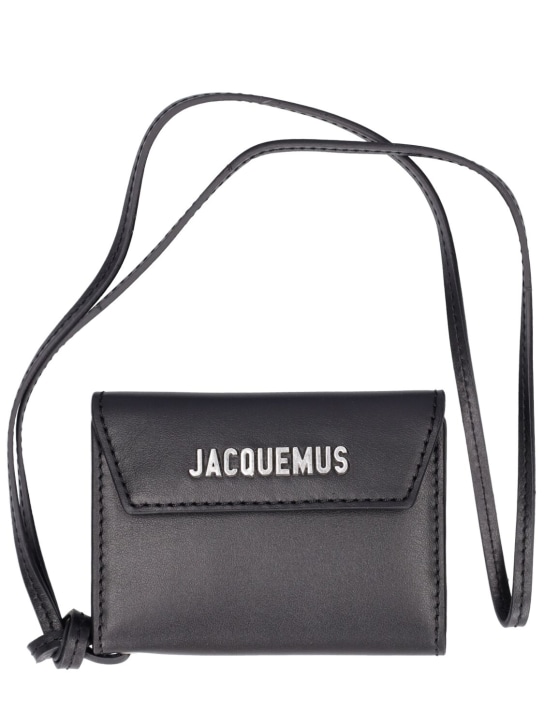 Le porte Jacquemus by JACQUEMUS