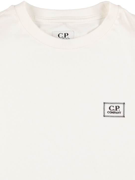 C.P. Company: Logo印花棉质平纹针织T恤 - 白色 - kids-boys_1 | Luisa Via Roma