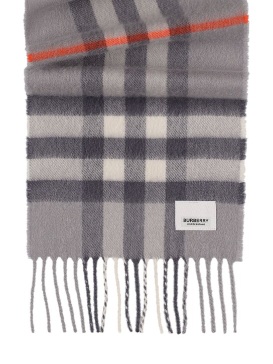 Burberry: Check intarsia cashmere scarf - Grey - kids-boys_1 | Luisa Via Roma