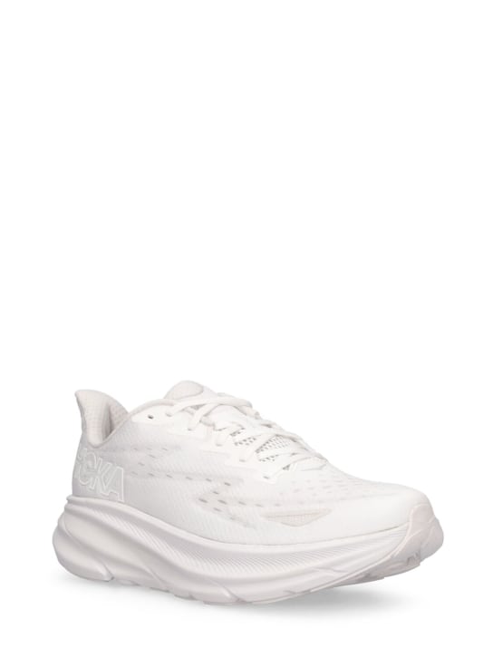 Hoka: Clifton 9运动鞋 - White / White - men_1 | Luisa Via Roma