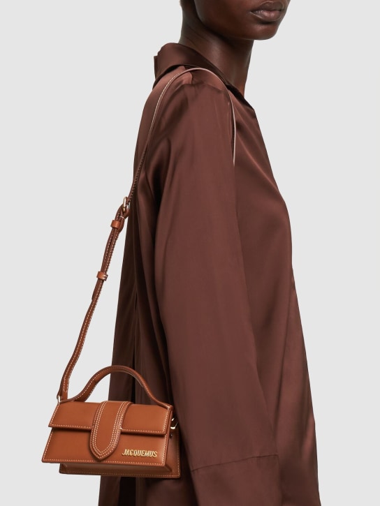Jacquemus: Le Bambino leather top handle bag - Light Brown - women_1 | Luisa Via Roma