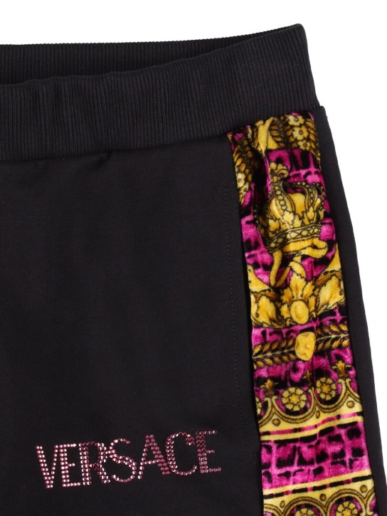 Versace: Pantalones de algodón con logo bordado - Negro - kids-girls_1 | Luisa Via Roma