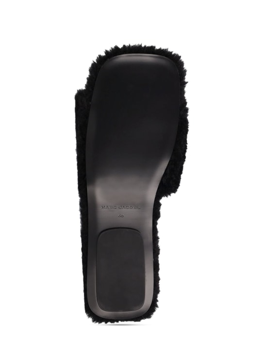 Marc Jacobs: The J Marc faux teddy sandals - Black - women_4 | Luisa Via Roma