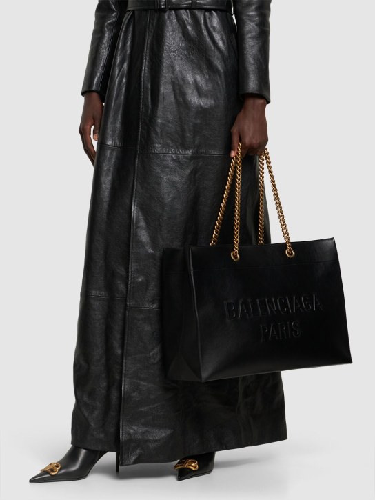 Balenciaga: Grand sac cabas en cuir Duty Free - Noir - women_1 | Luisa Via Roma