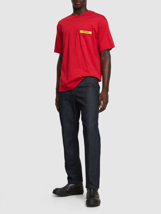 Ferrari: T-shirt en jersey de coton avec poche - men_1 | Luisa Via Roma