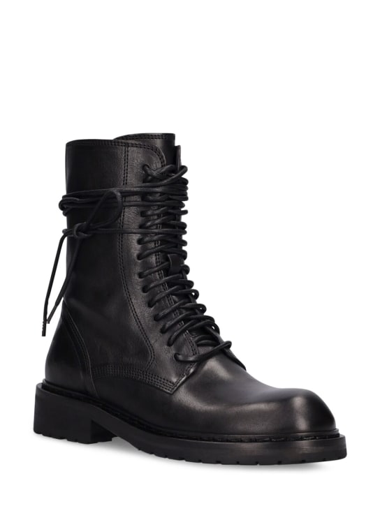 Ann Demeulemeester: 40mm hohe Kampfstiefel aus Leder „Santiago“ - Schwarz - women_1 | Luisa Via Roma